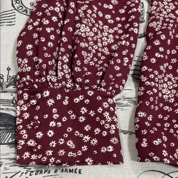 Lush Burgundy Floral Blouse - Picture 4 of 12
